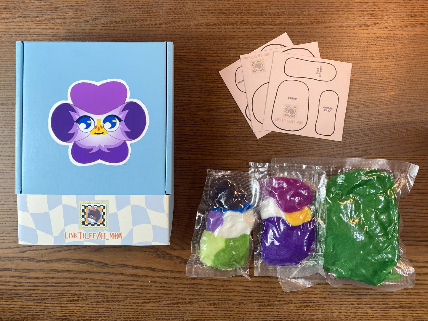 Doll Viola - Kit NEEDLEFELT